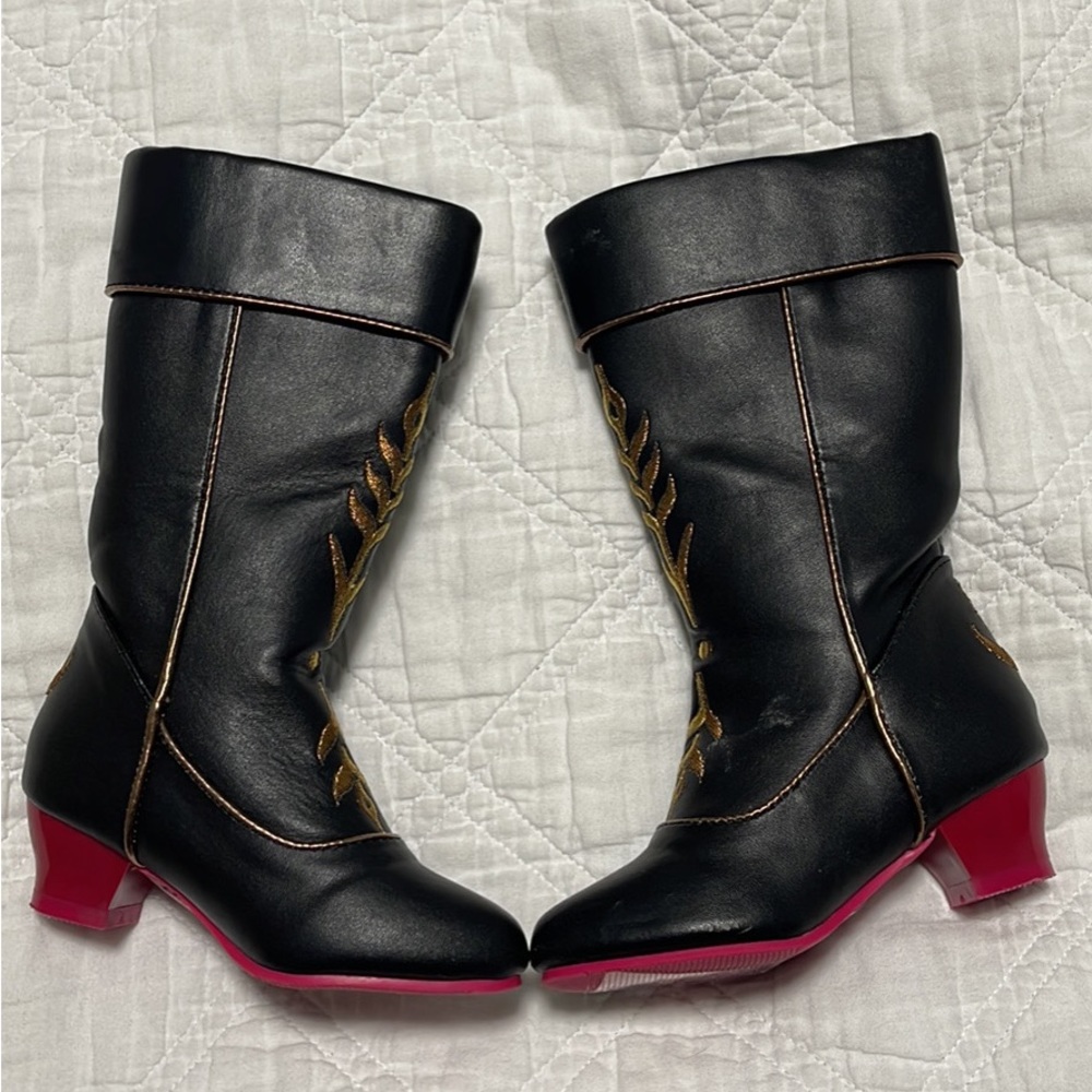 Disney Frozen Anna Boots Size 7/8